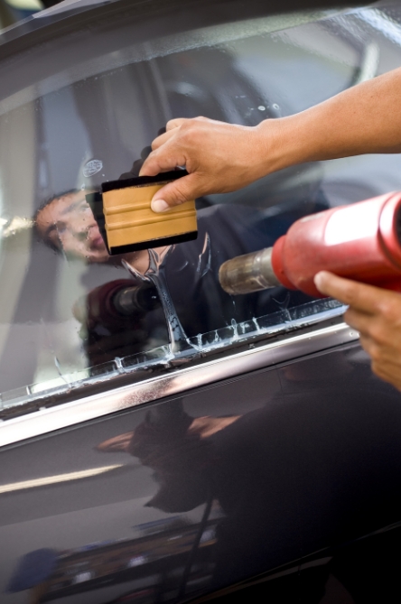 Auto Glass Services in Rochester Hills, MI | Windshield Pro - rhills-1